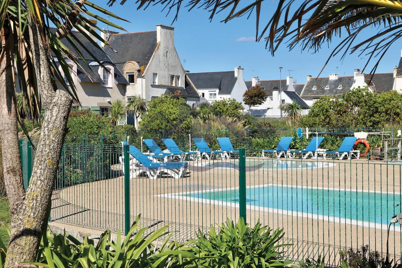 Au Guilvinec Seaview: Beachfront Retreat with Pool and Garden Exterior photo