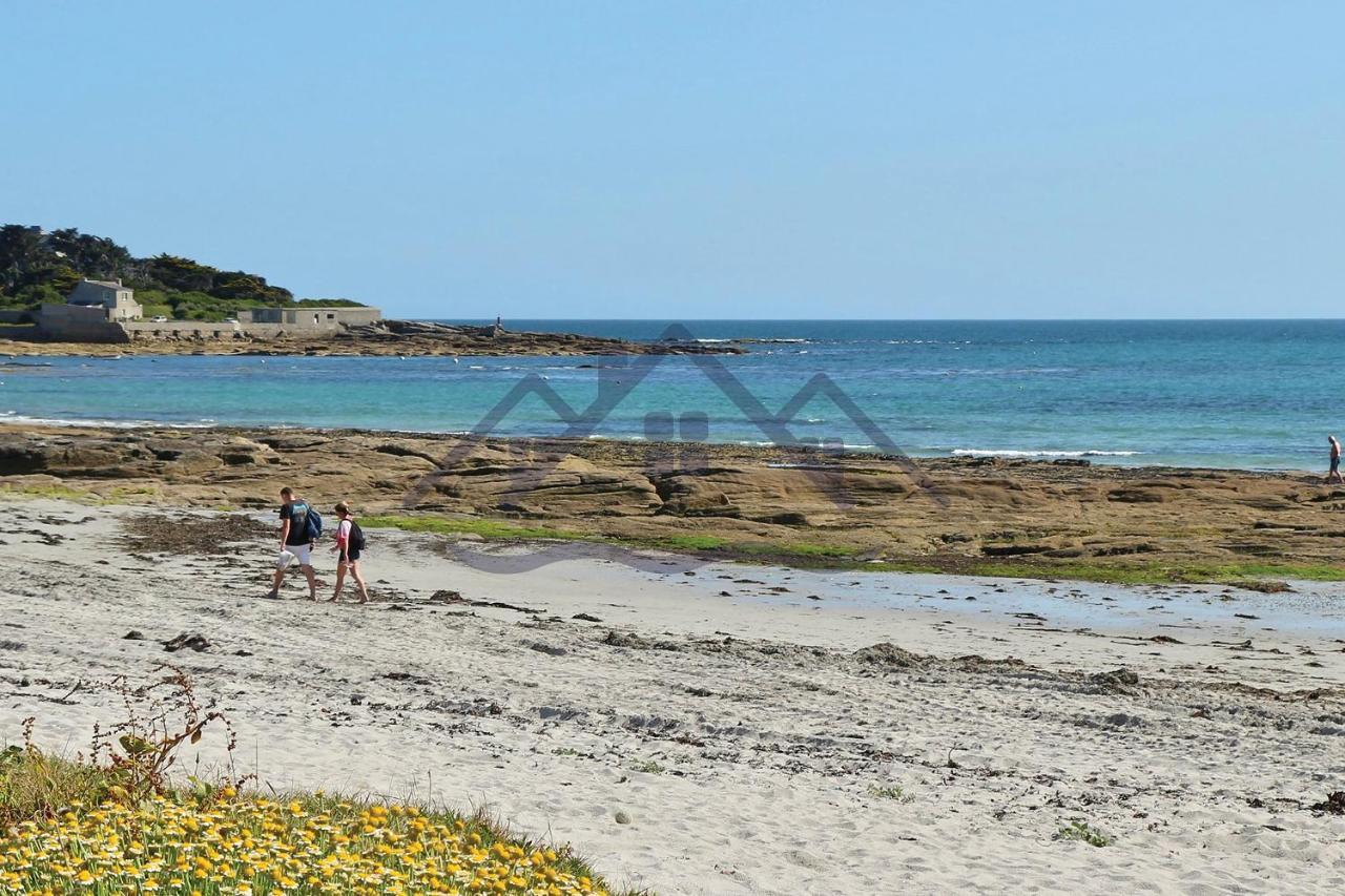 Au Guilvinec Seaview: Beachfront Retreat with Pool and Garden Exterior photo
